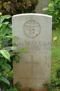 TRINCOMALEE WAR CEMETERY - DOVE, WILLIAM ALFRED